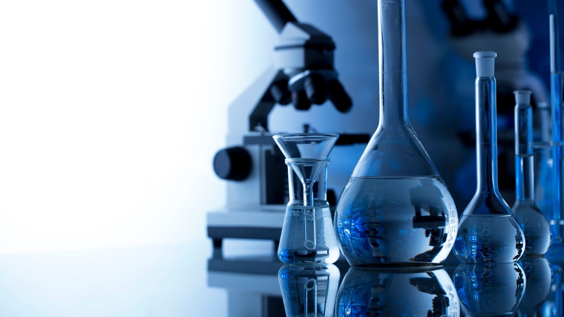 Imagen de un laboratorio moderno y certificado ISO/IEC 17025